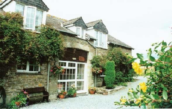 The Grange Accommodation, Waye Farm, Ermington, Devon Holbeton Dış mekan fotoğraf